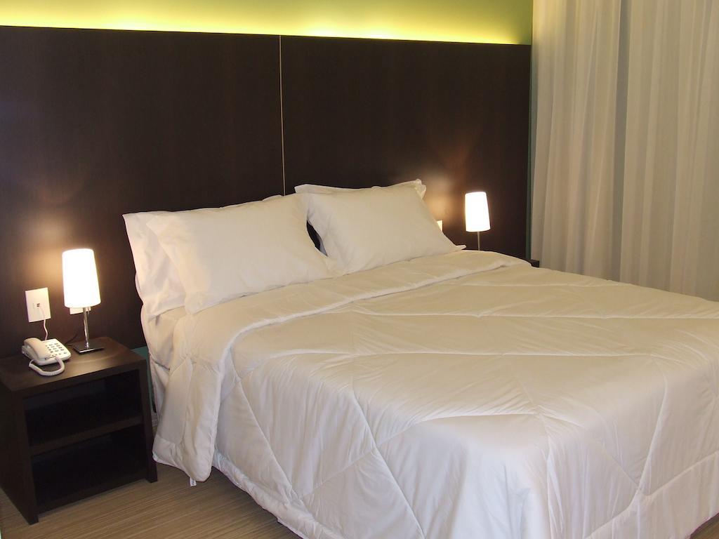 São Brás do Suaçuí Hotel Mirante Sao Bras חדר תמונה